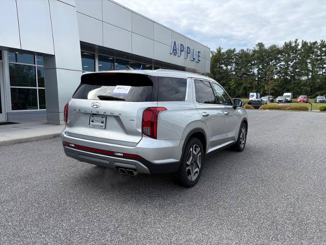Used 2024 Hyundai Palisade SEL AWD/4WD image 3