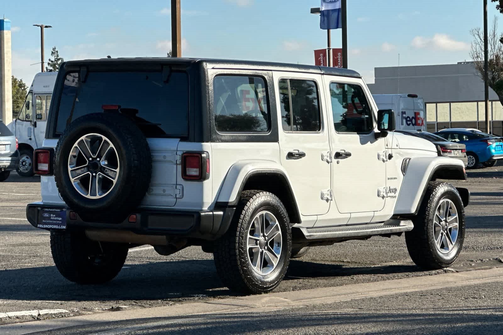 Used 2022 Jeep Wrangler Unlimited Sahara image 5