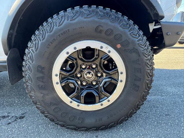 Certified 2023 Ford Bronco Badlands w/ Sasquatch Package image 24