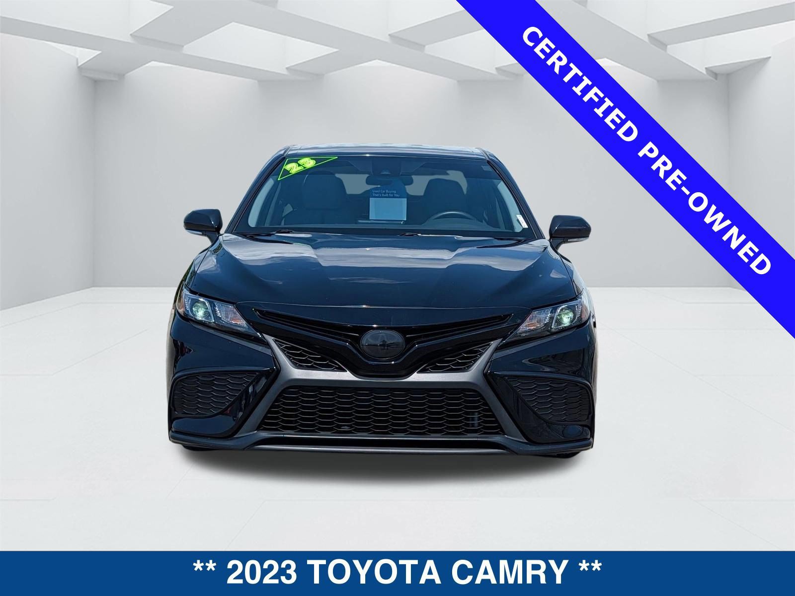 Used 2023 Toyota Camry SE image 8
