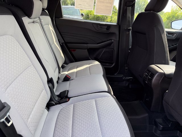 Certified 2024 Ford Escape Active AWD/4WD image 21