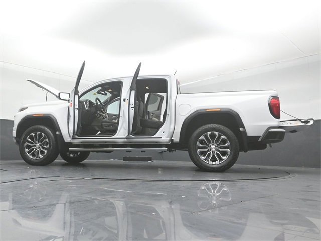 Used 2023 GMC Canyon Denali image 58