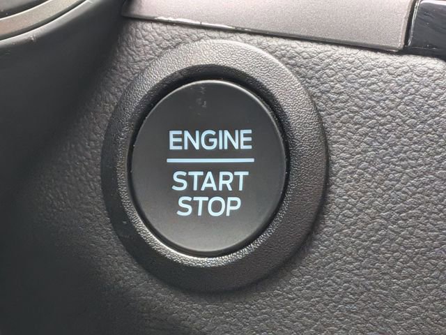 Certified 2025 Ford Escape Active AWD/4WD image 21