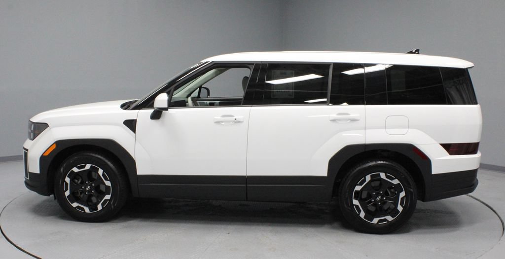 Used 2024 Hyundai Santa Fe SE AWD/4WD image 7