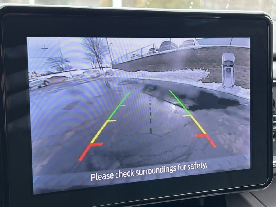 Certified 2023 Ford Explorer XLT w/ Equipment Group 202A image 31