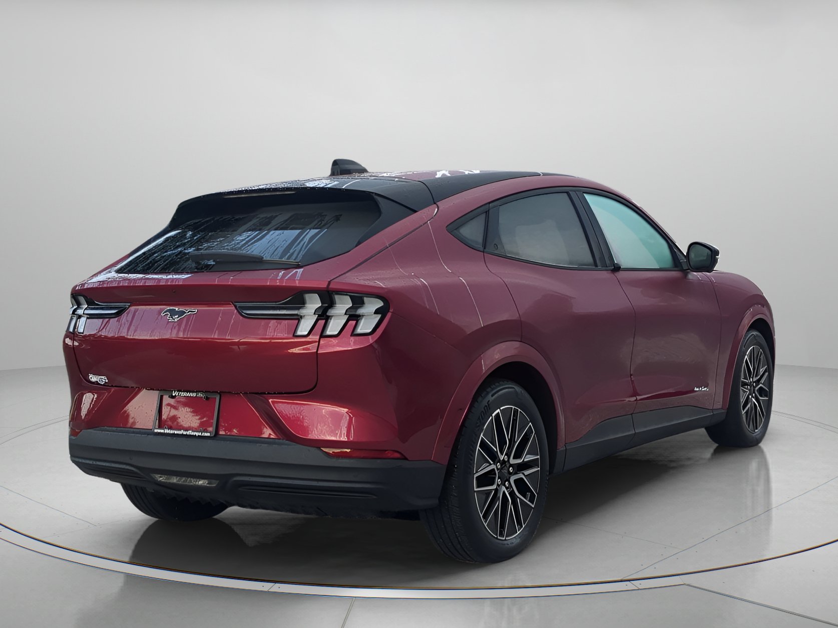 Certified 2025 Ford Mustang Mach-E Premium AWD/4WD image 40