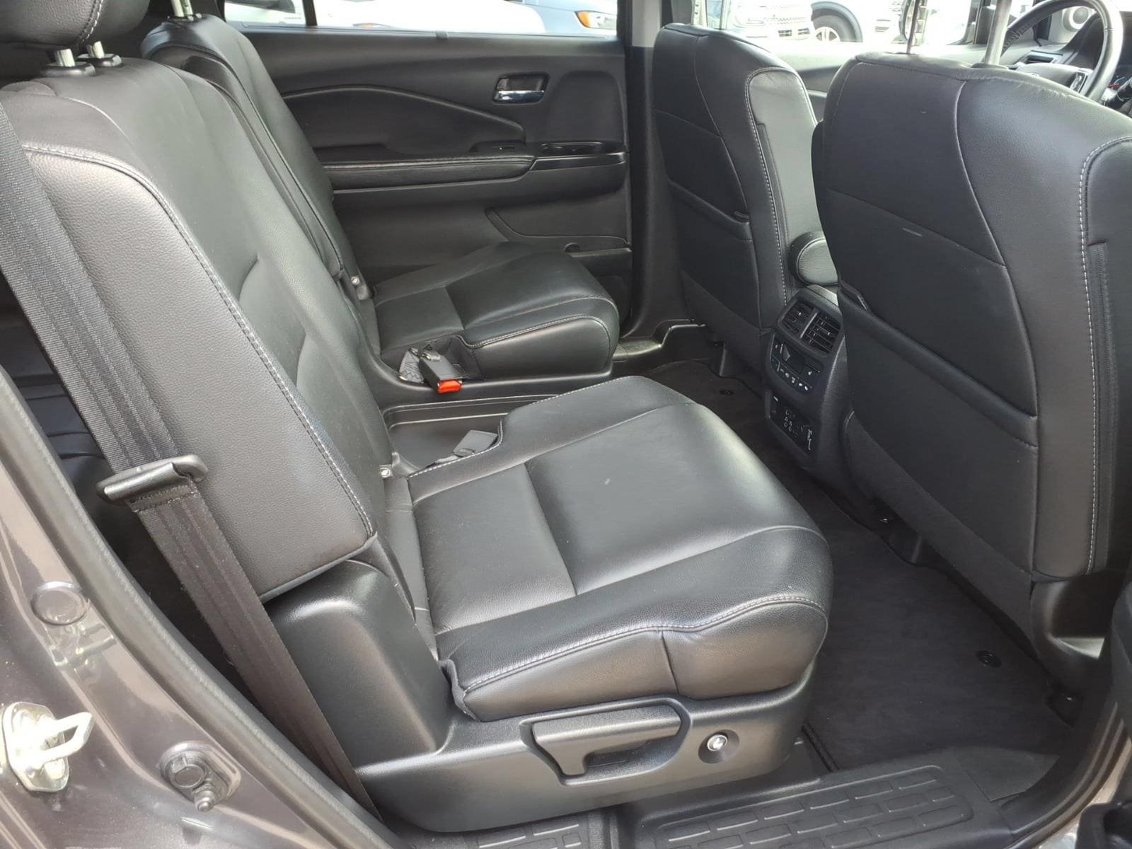 Used 2019 Honda Pilot Touring image 27