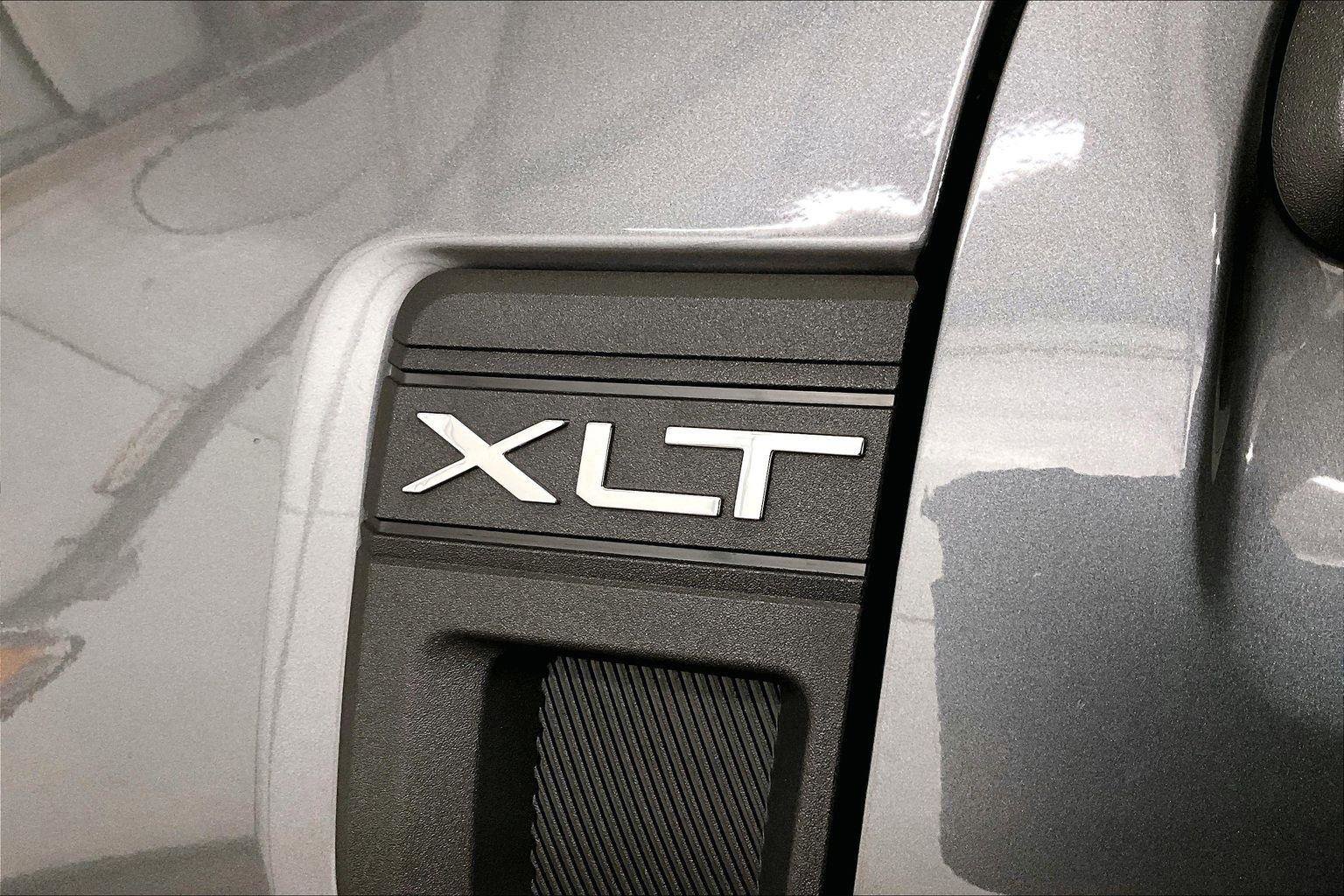 Certified 2024 Ford Maverick XLT w/ XLT Luxury Package image 13