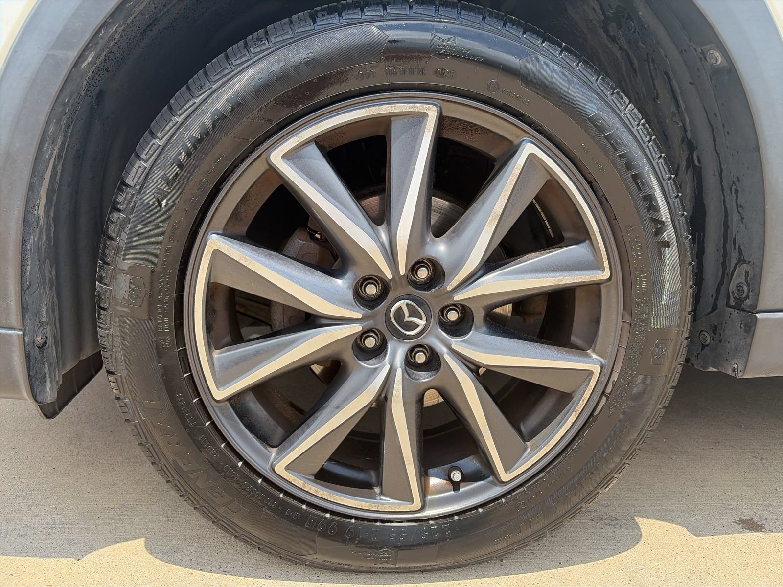 Used 2018 MAZDA CX-5 Touring FWD image 9