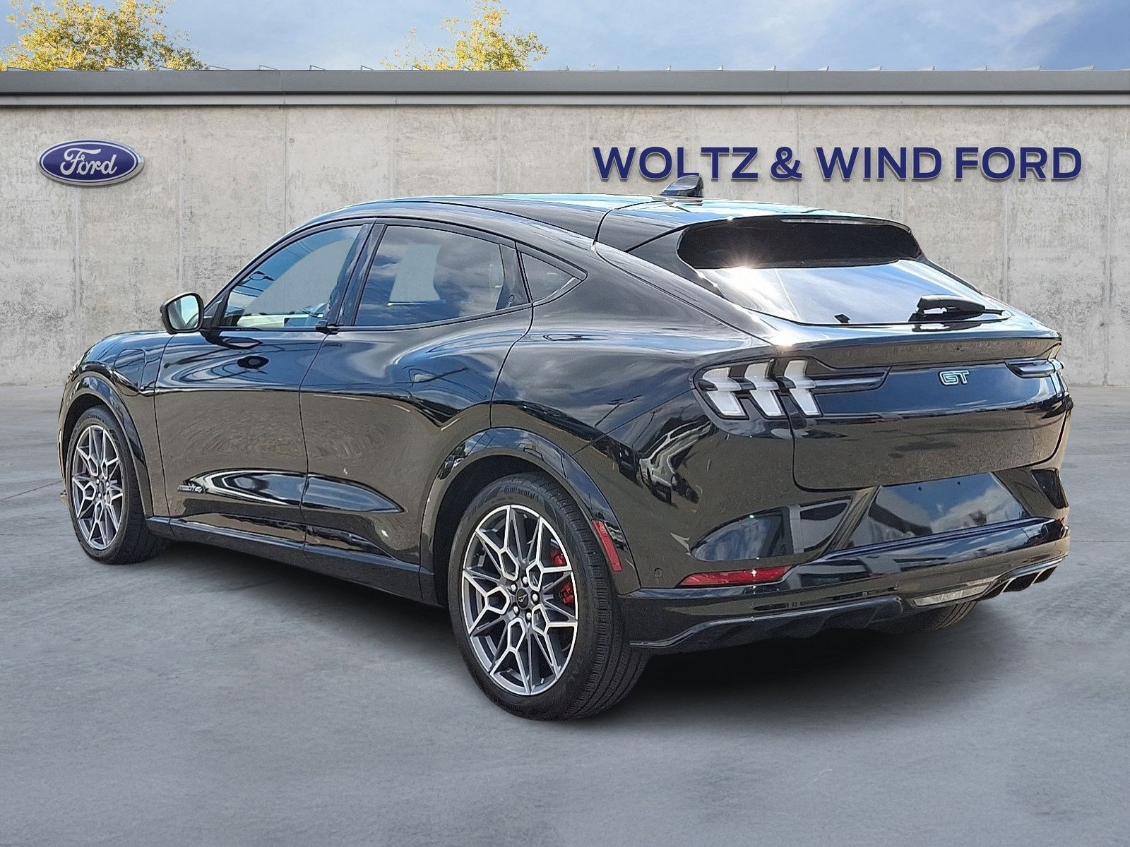 Certified 2024 Ford Mustang Mach-E GT image 5