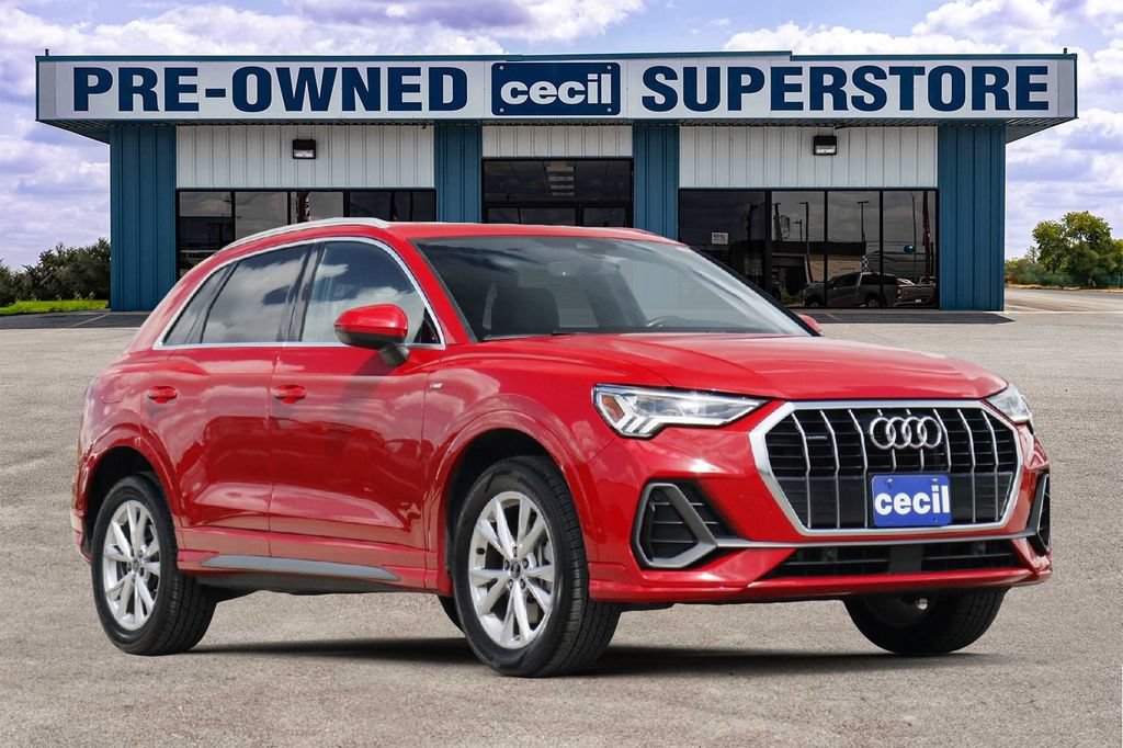 Used 2024 Audi Q3 2.0T Premium