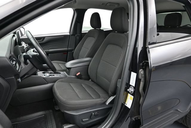 Certified 2024 Ford Escape Active AWD/4WD image 11