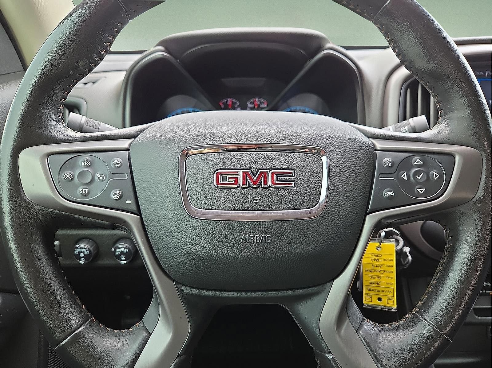 Used 2022 GMC Canyon AT4 w/ Driver Alert Package AWD/4WD image 24