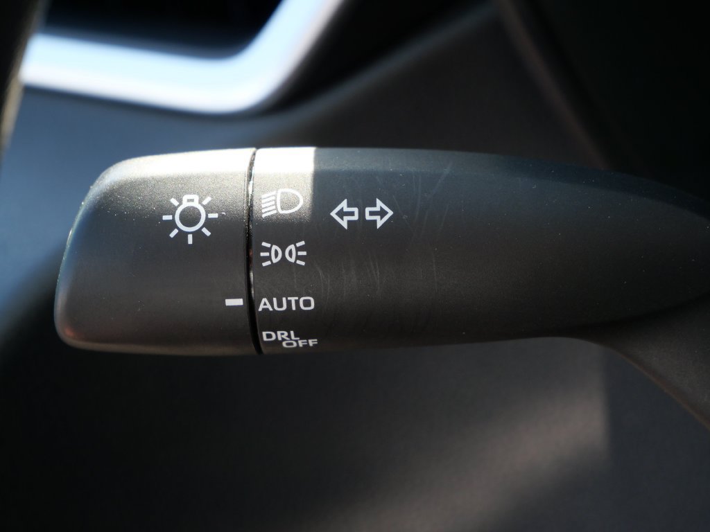 Used 2025 Toyota Corolla LE FWD image 26