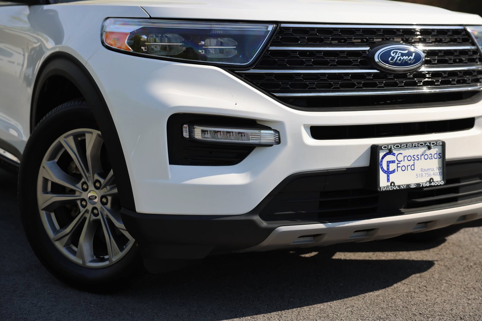 Certified 2024 Ford Explorer XLT w/ Equipment Group 202A AWD/4WD image 38