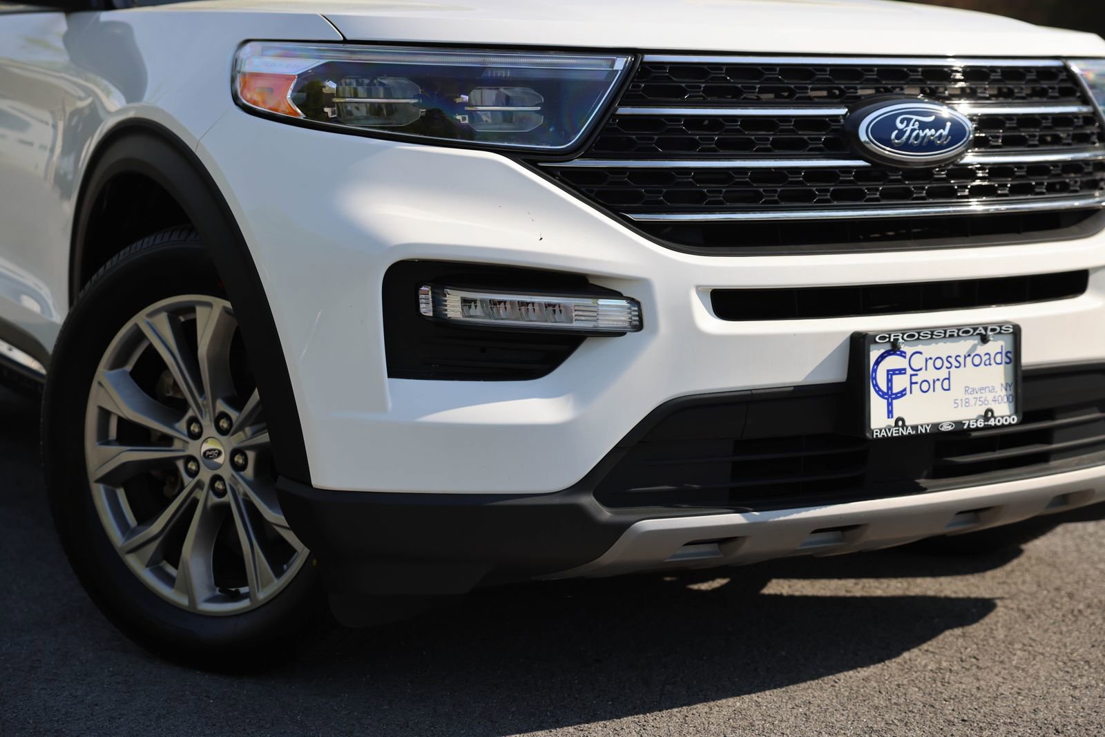 Certified 2024 Ford Explorer XLT w/ Equipment Group 202A AWD/4WD image 38