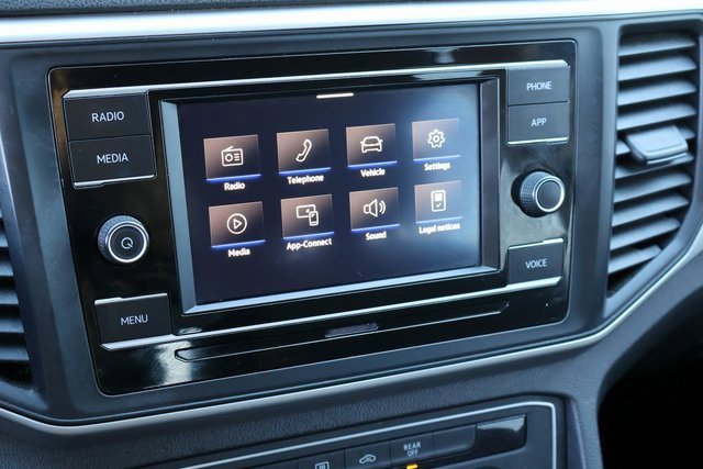 Used 2021 Volkswagen Atlas S image 27