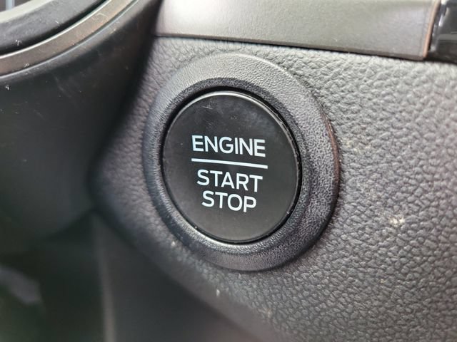 Certified 2023 Ford Escape Active AWD/4WD image 18