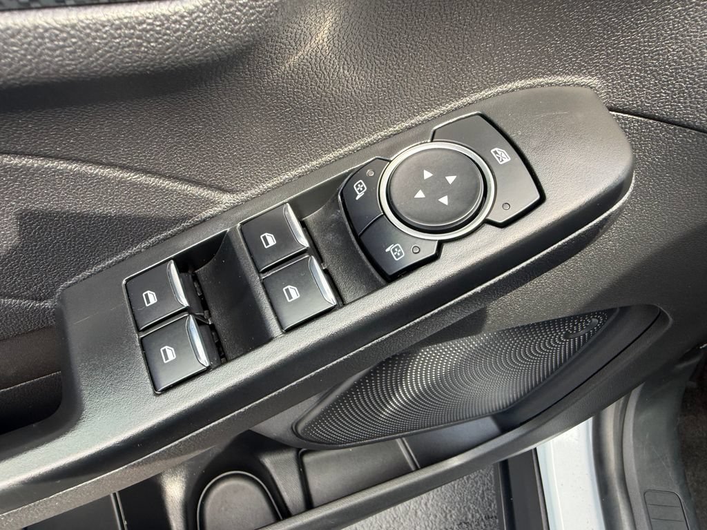 Certified 2025 Ford Escape ST-Line Select AWD/4WD image 13