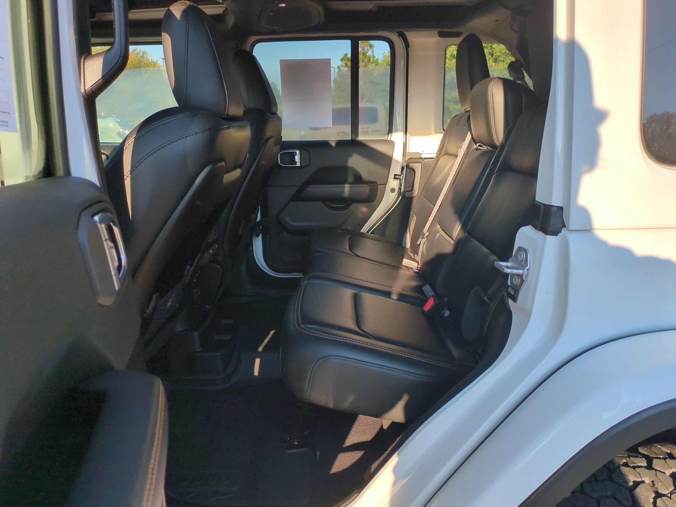 Used 2024 Jeep Wrangler Unlimited Rubicon 392 AWD/4WD image 31