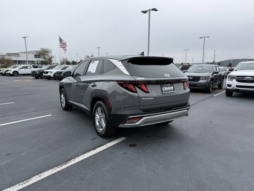 Used 2025 Hyundai Tucson SE image 5