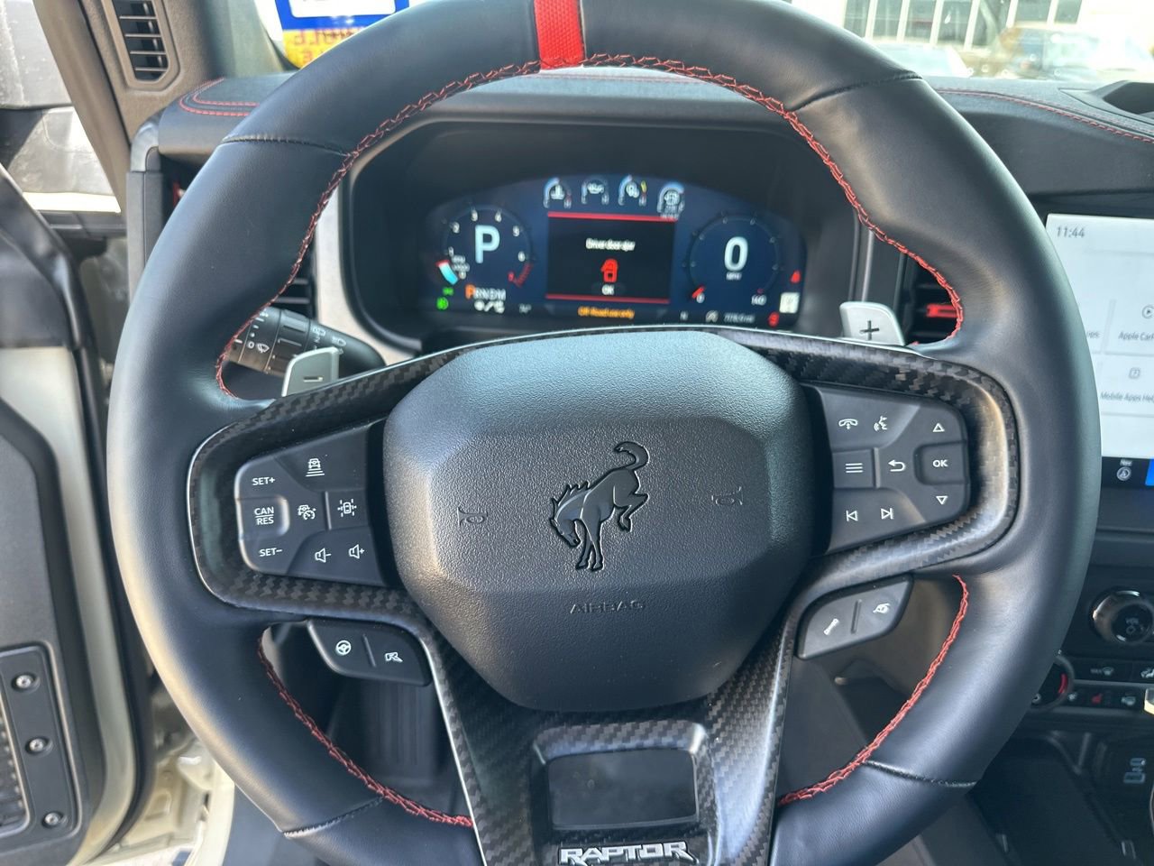 Certified 2025 Ford Bronco Raptor w/ Interior Carbon Fiber Pack AWD/4WD image 25