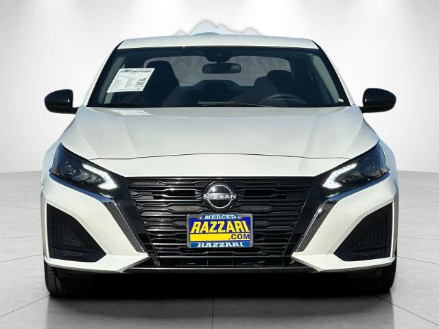 Used 2025 Nissan Altima 2.5 SV FWD image 8