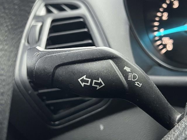 Certified 2017 Ford Escape SE image 30