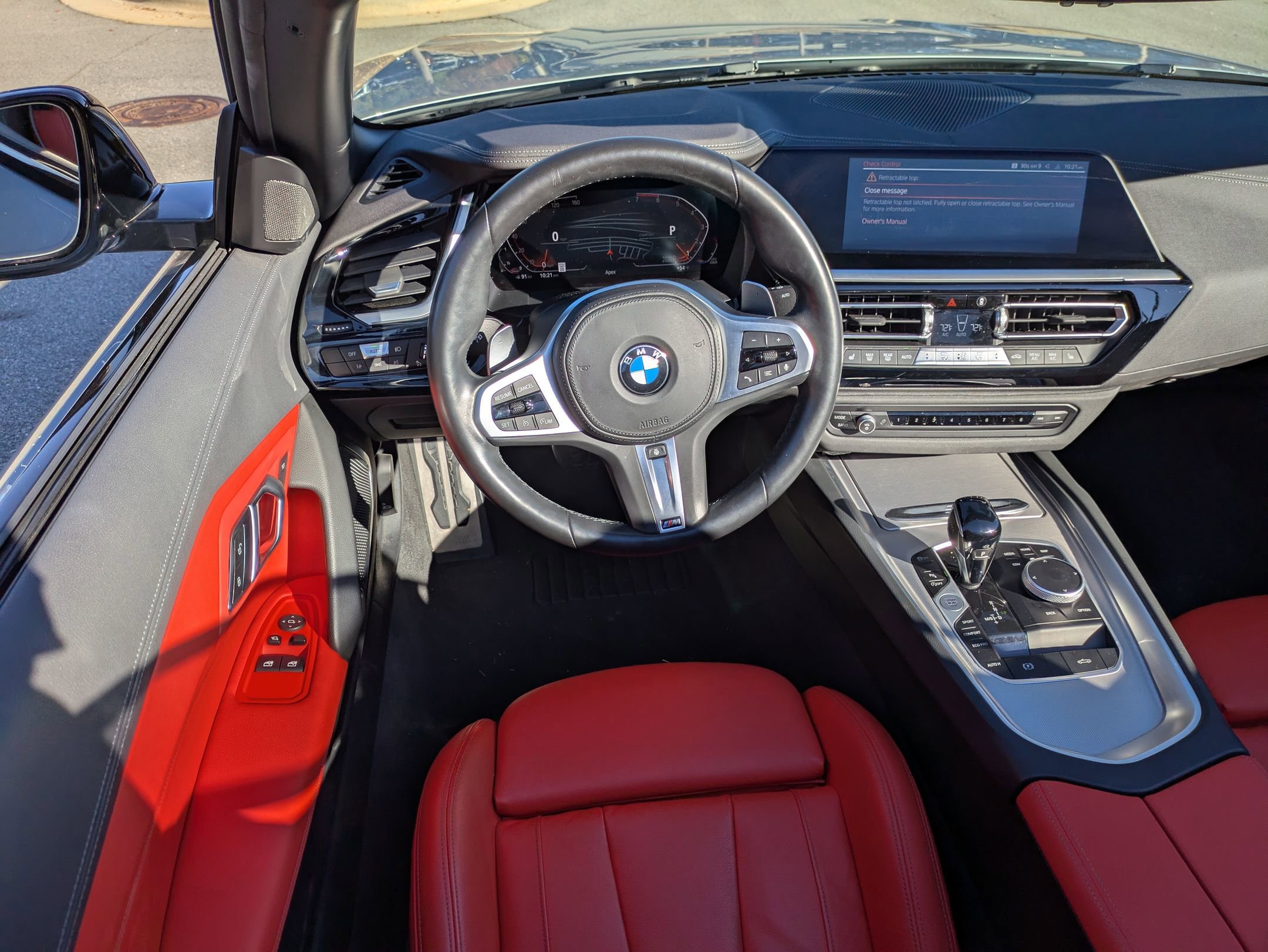 Used 2022 BMW Z4 sDrive30i w/ M Sport Package image 31