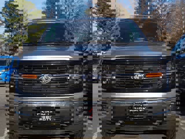 Certified 2024 Ford F150 XLT w/ Mobile Office Package image 2