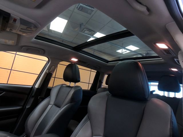 Used 2022 Subaru Ascent Onyx Edition image 21