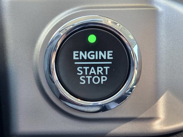 Certified 2022 Ford F150 XLT w/ Equipment Group 302A High image 19