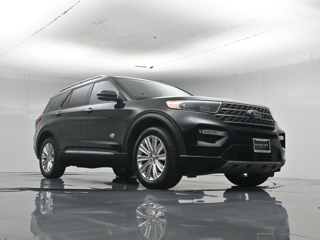 Certified 2023 Ford Explorer King Ranch w/ Technology Package AWD/4WD image 54