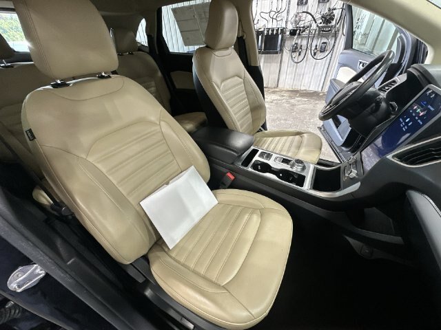 Certified 2022 Ford Edge SEL AWD/4WD image 32