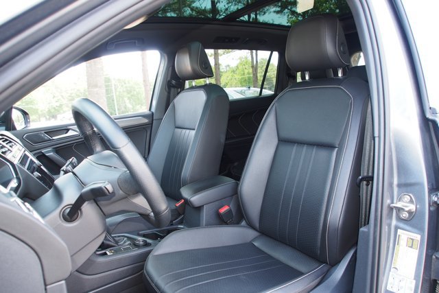 Used 2022 Volkswagen Tiguan SE R-Line AWD/4WD image 20