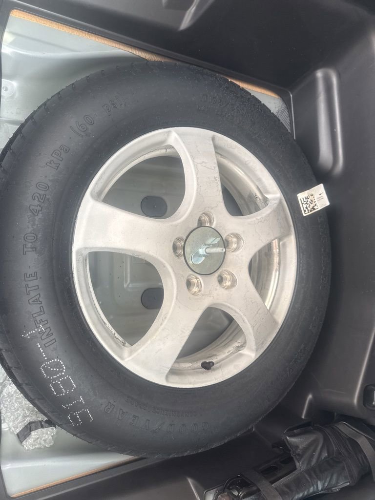 Used 2024 Jeep Grand Cherokee Altitude image 36