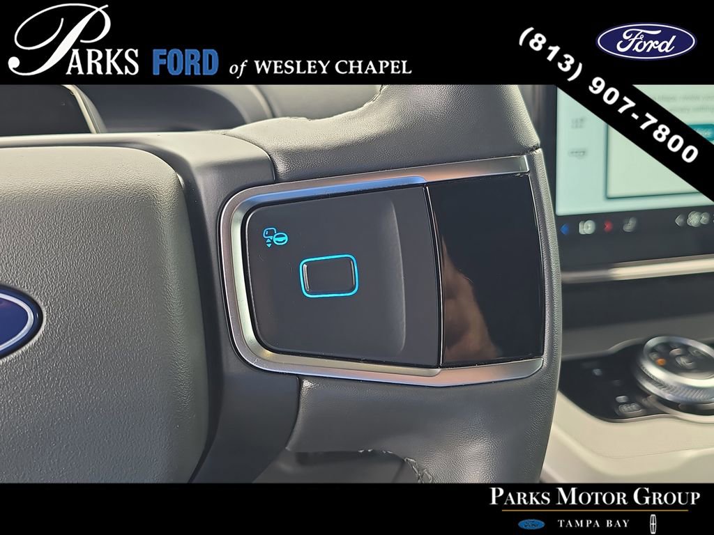 Certified 2025 Ford Expedition Active image 31