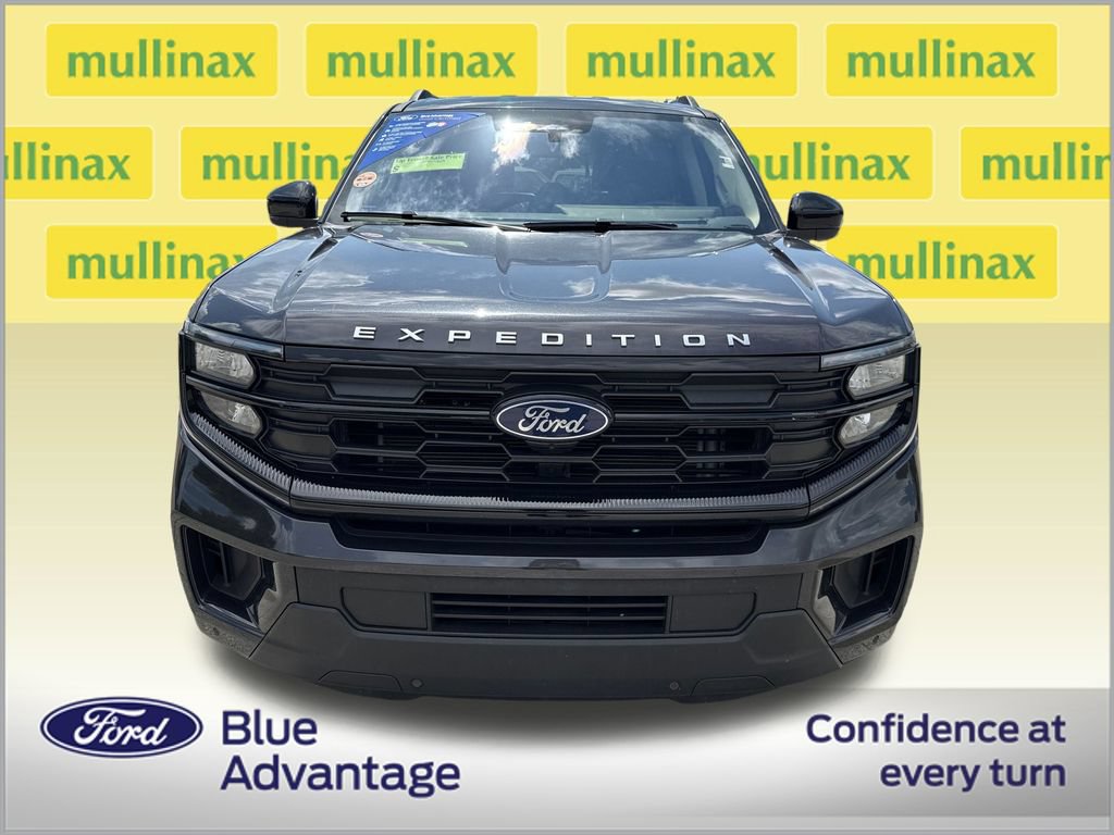 Certified 2025 Ford Expedition Active RWD image 11