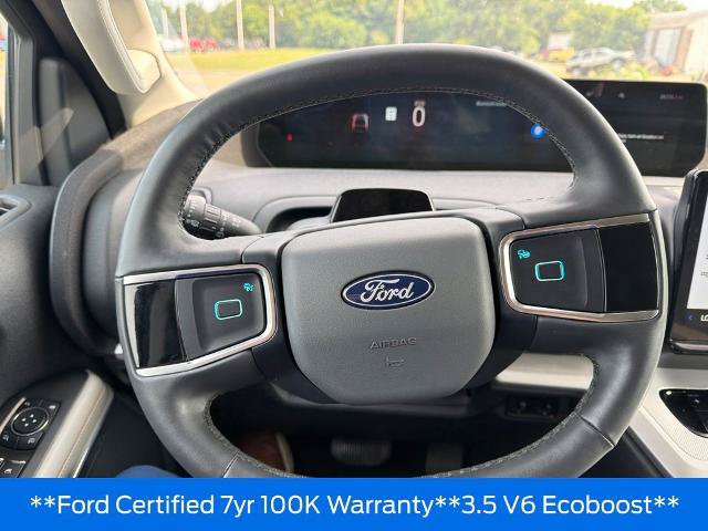 Certified 2025 Ford Expedition Active AWD/4WD image 7