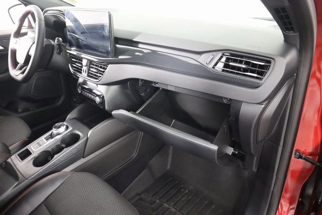 Certified 2023 Ford Escape ST-Line Elite AWD/4WD image 59