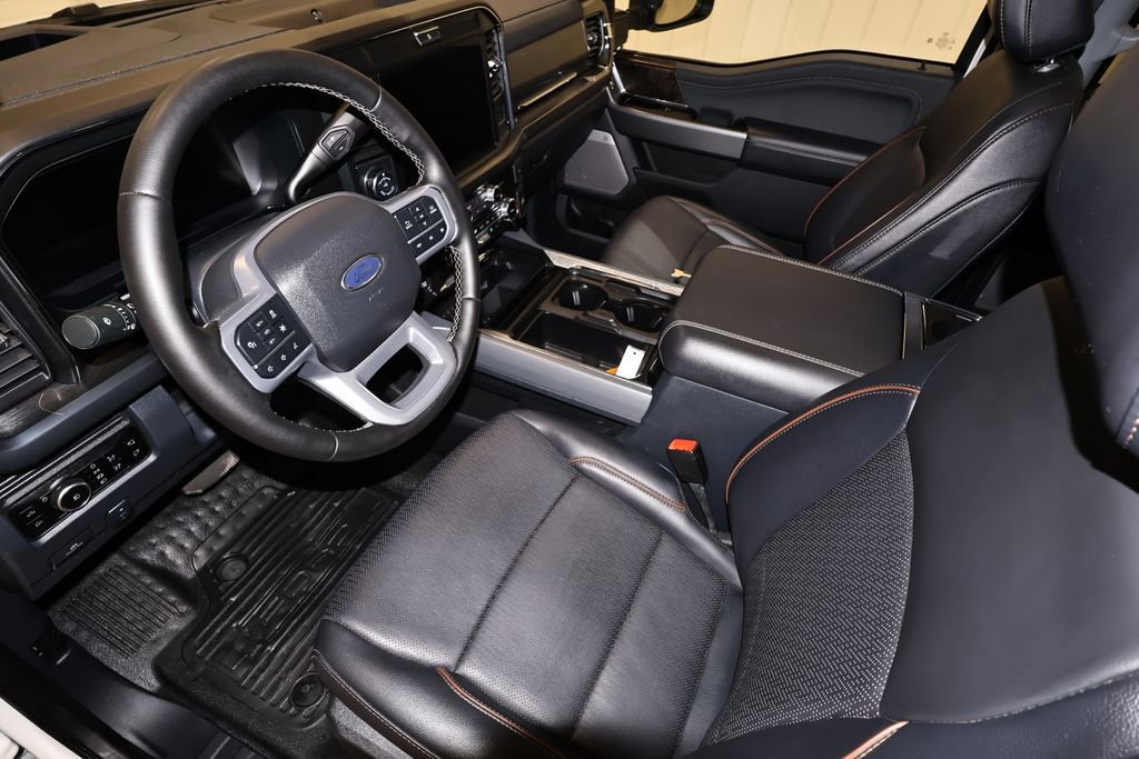 Certified 2025 Ford F350 Lariat w/ Lariat Ultimate Package AWD/4WD image 40