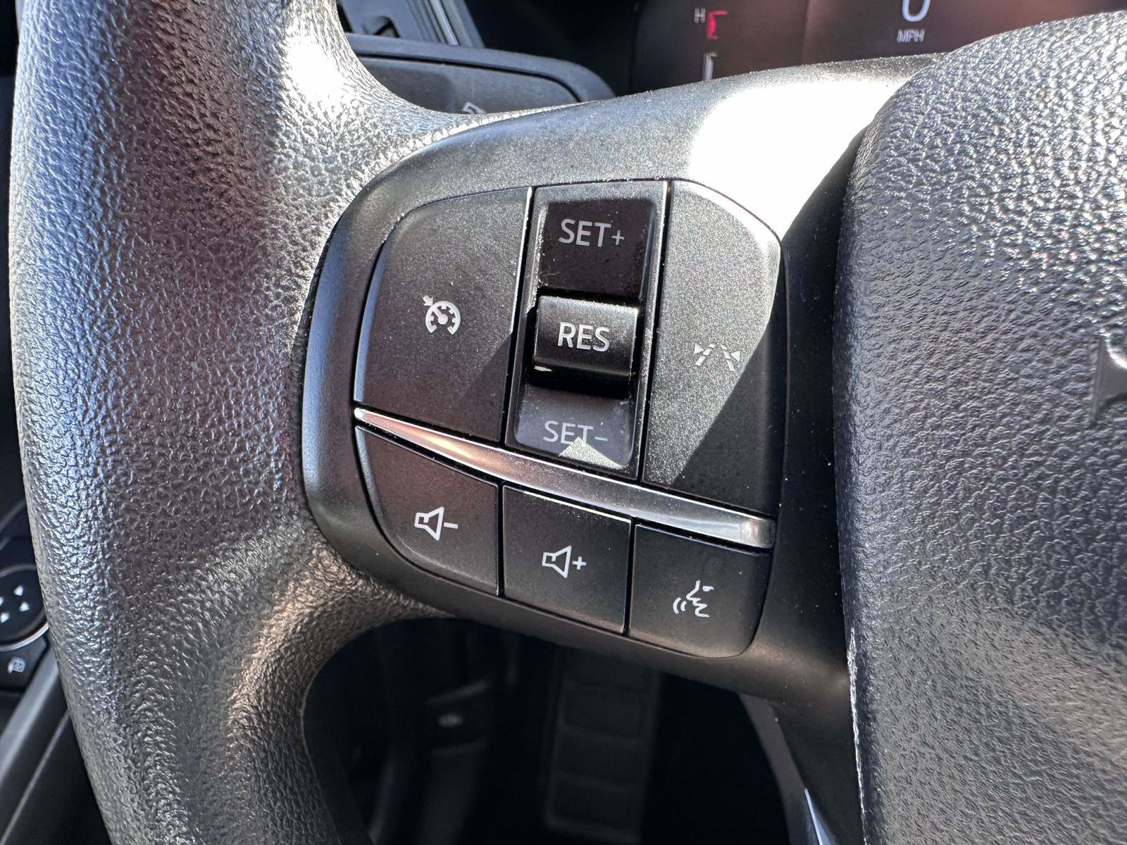 Certified 2025 Ford Escape Active AWD/4WD image 17