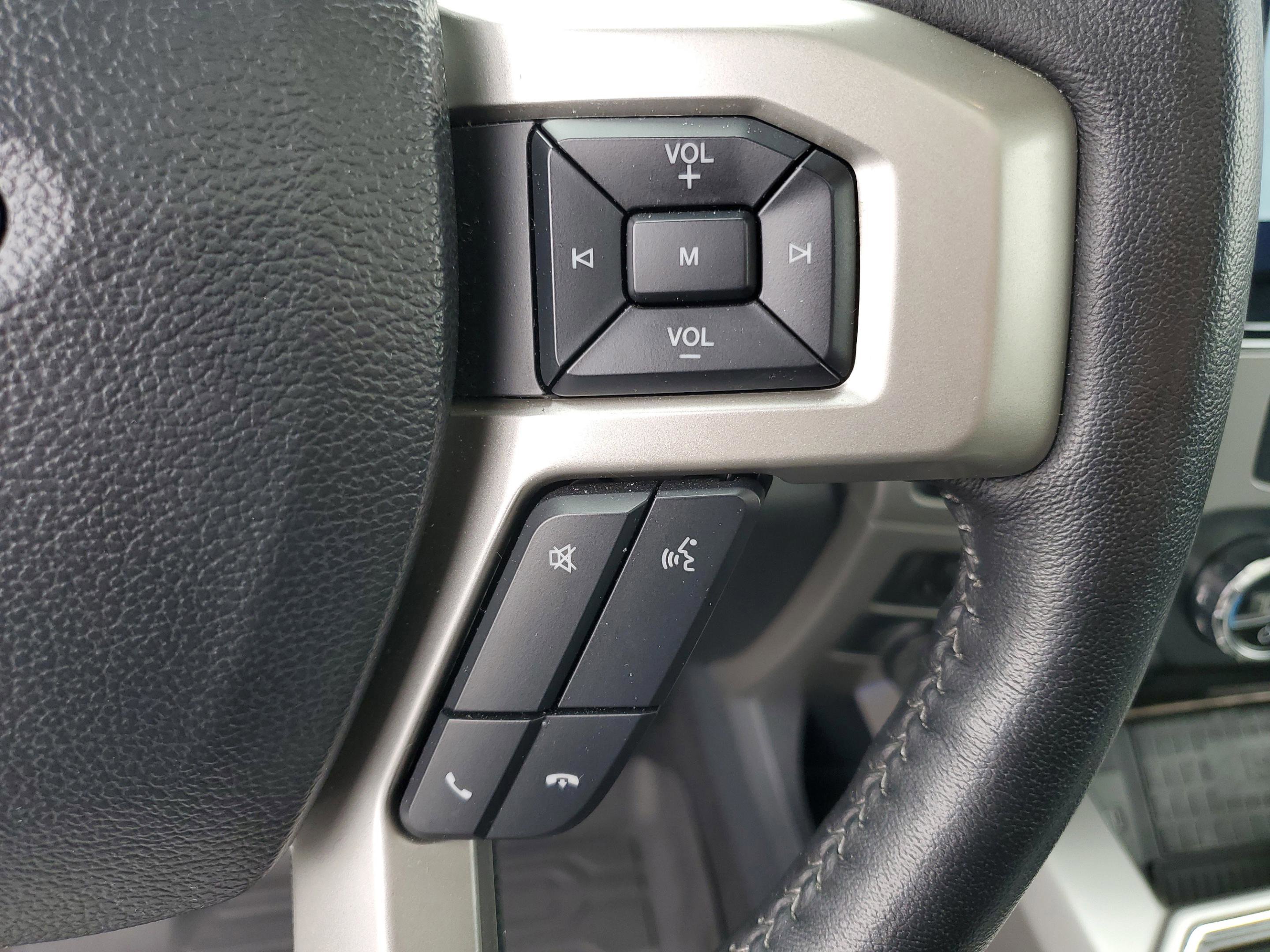 Certified 2022 Ford F350 Lariat w/ Black Appearance Package AWD/4WD image 23