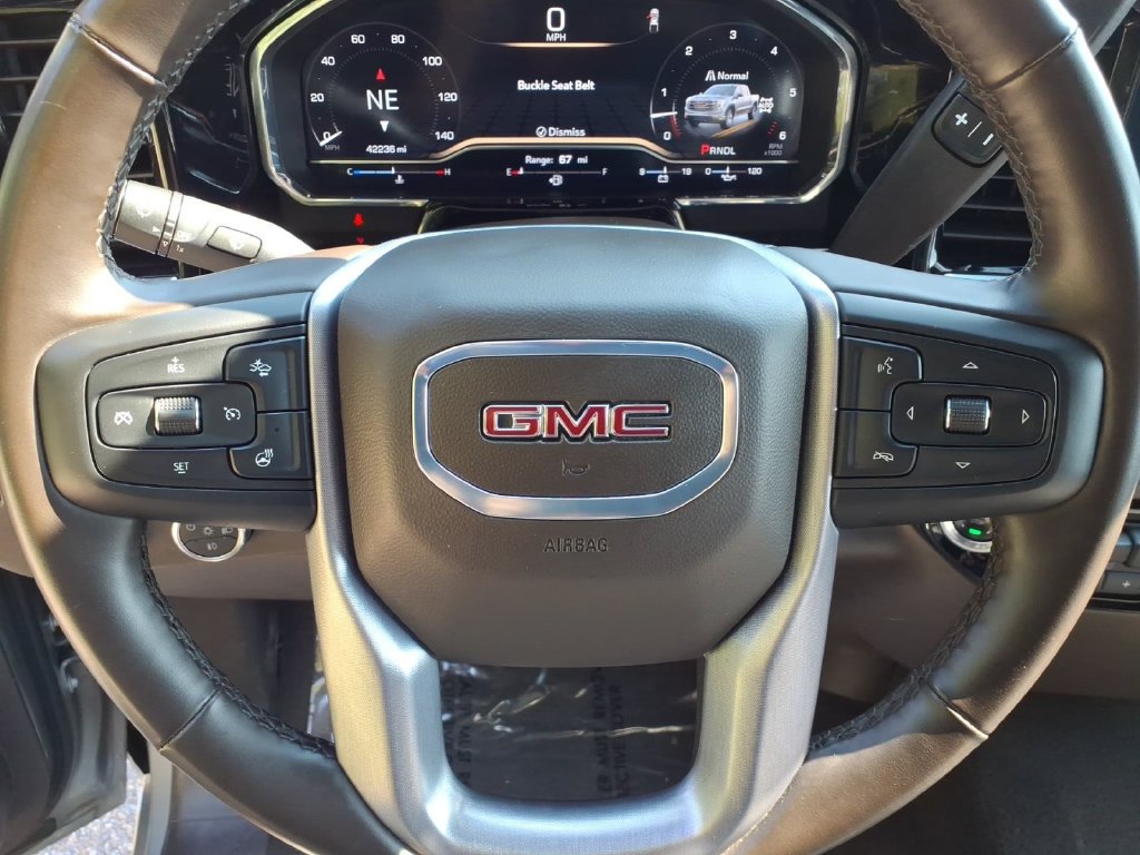 Used 2025 GMC Sierra 1500 SLT AWD/4WD image 31