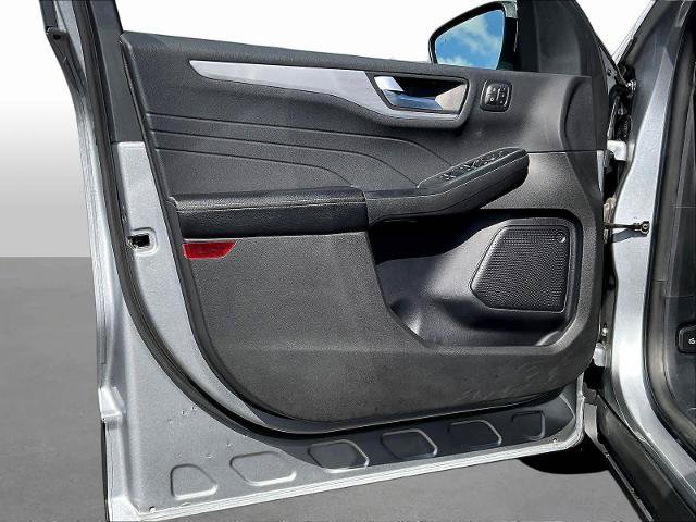 Certified 2024 Ford Escape Platinum AWD/4WD image 22