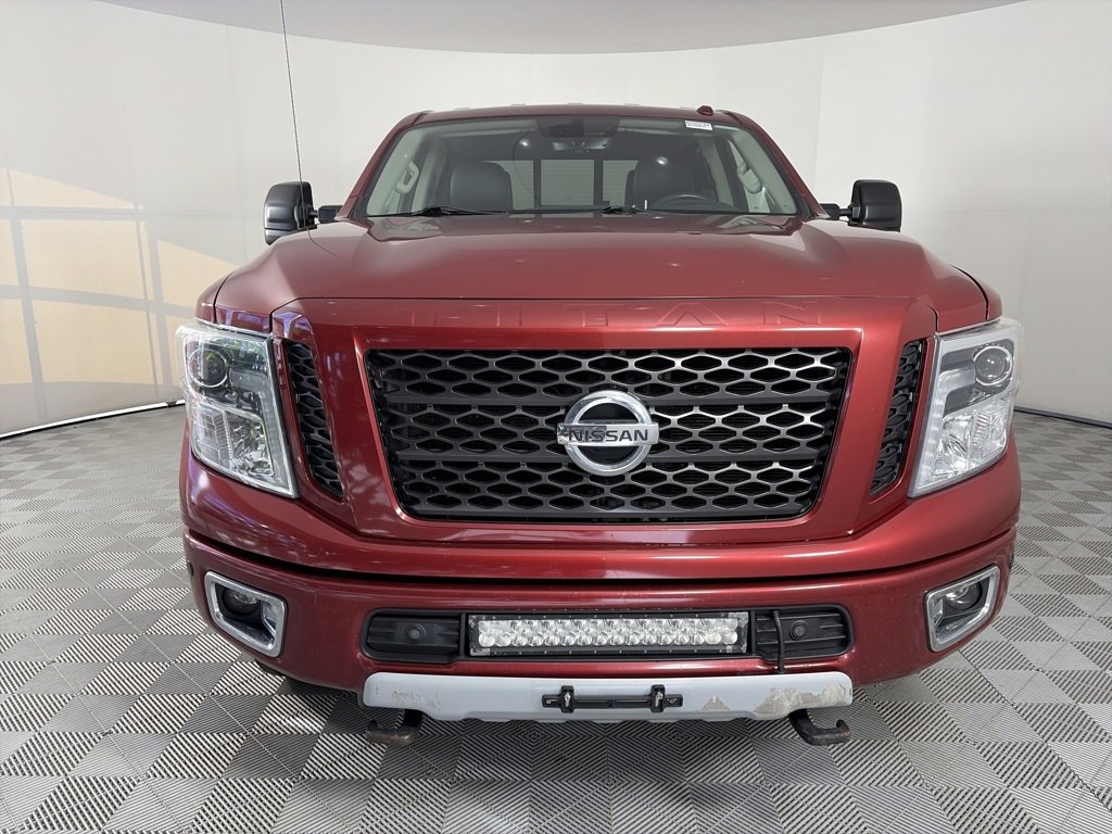Used 2017 Nissan Titan PRO-4X image 7