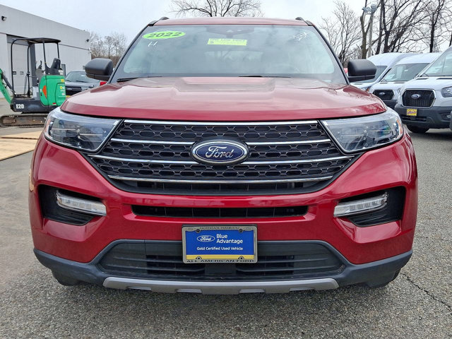 Certified 2022 Ford Explorer XLT w/ Equipment Group 202A image 29
