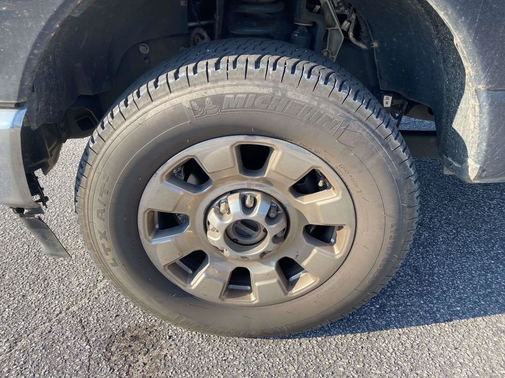Certified 2024 Ford F350 King Ranch w/ Chrome Package AWD/4WD image 4