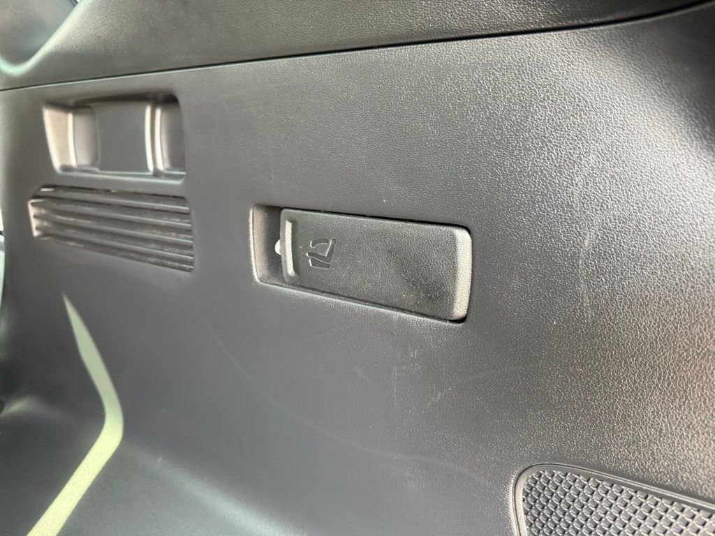 Used 2022 Hyundai Tucson Limited AWD/4WD image 46