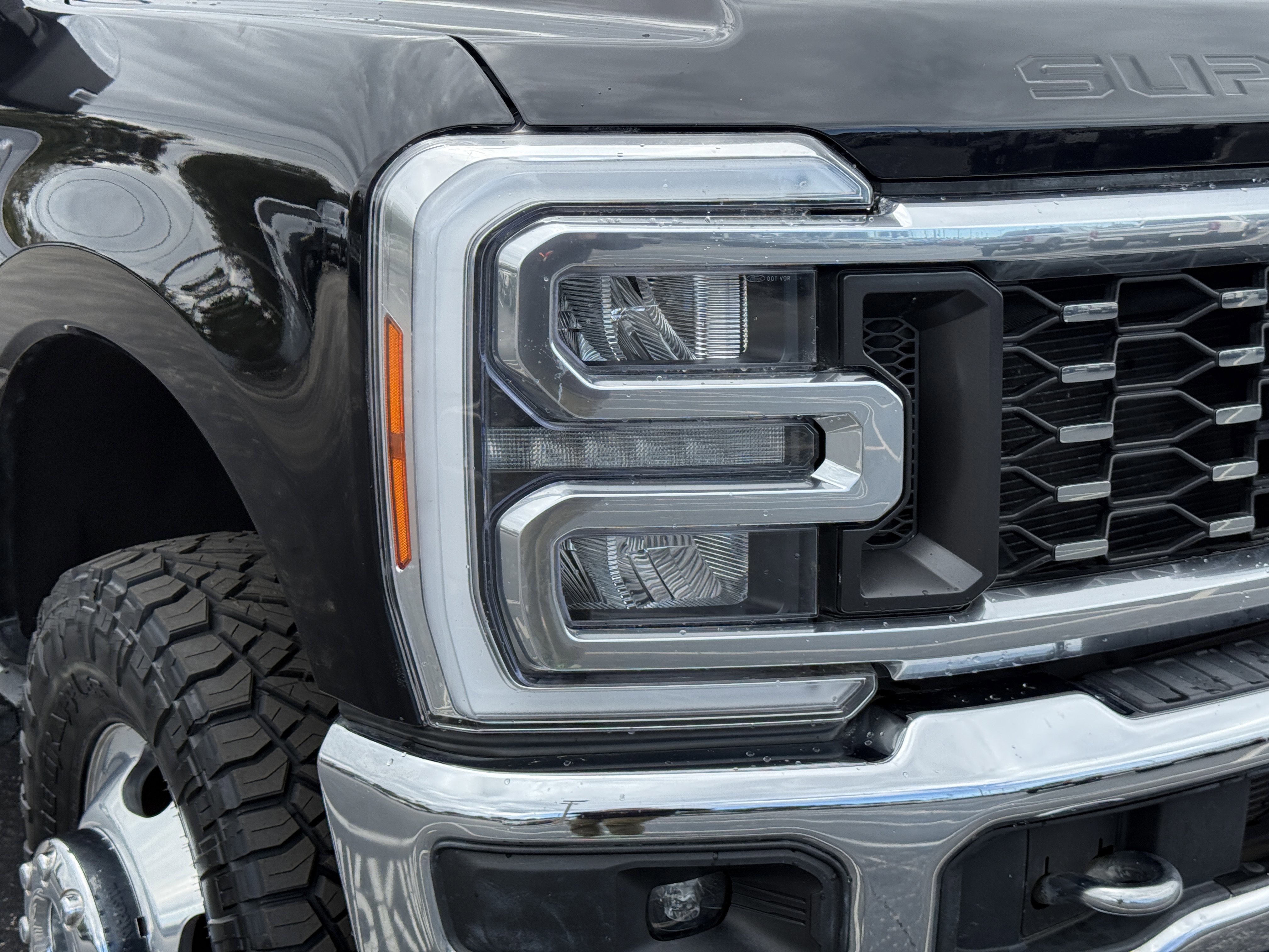 Certified 2023 Ford F350 Lariat w/ Chrome Package image 7